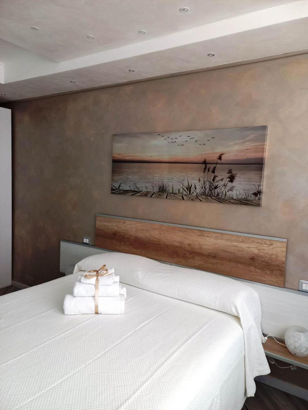 Bellatmosfera Bed & Breakfast ตรานิ ภายนอก รูปภาพ